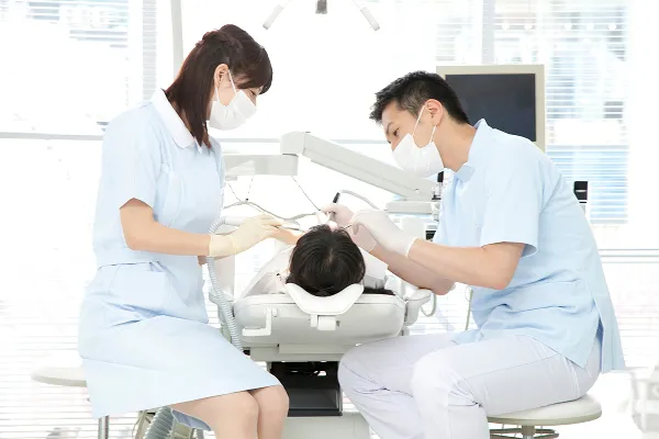 抜歯後の定期検診・経過確認