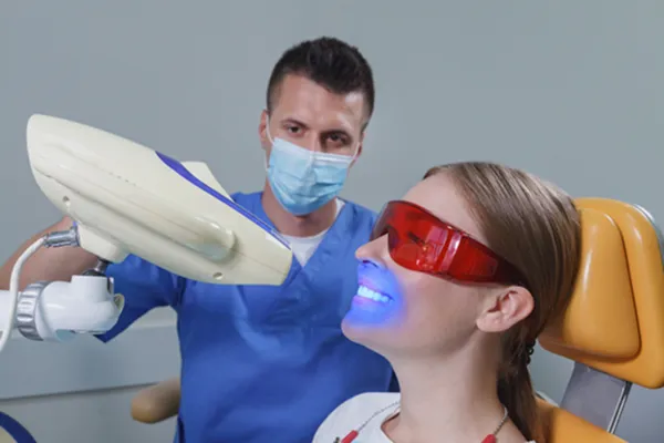 オフィスホワイトニング